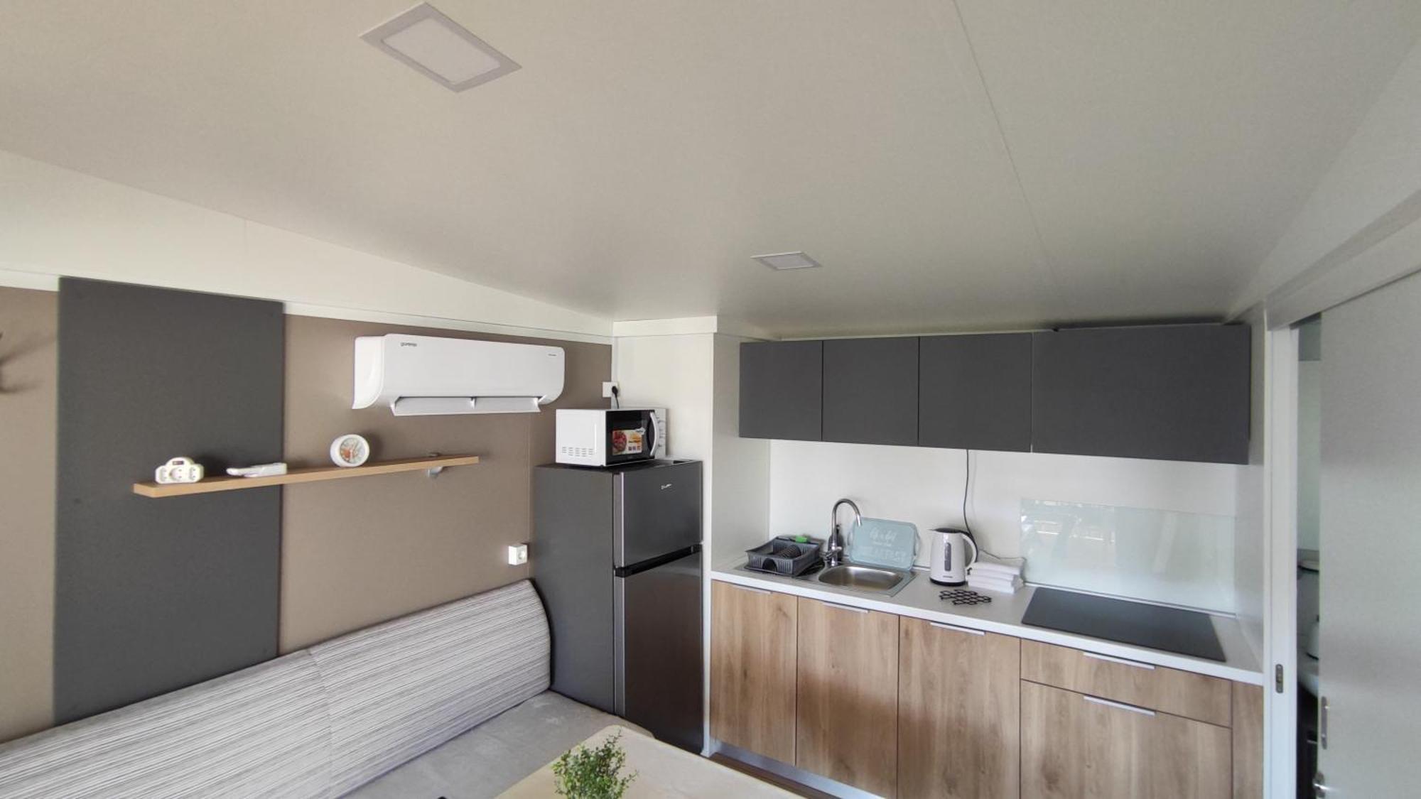 New Adria Mobile Home - Camp Vala Orebić Szoba fotó